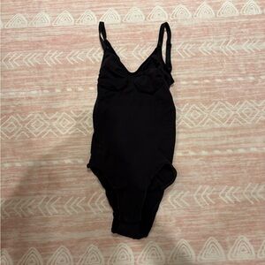 SKIMS Seamless Sculpt Thong Bodysuit Onyx
